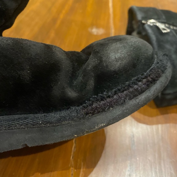 Black Ugg Retro Cargo boots - Picture 4 of 8